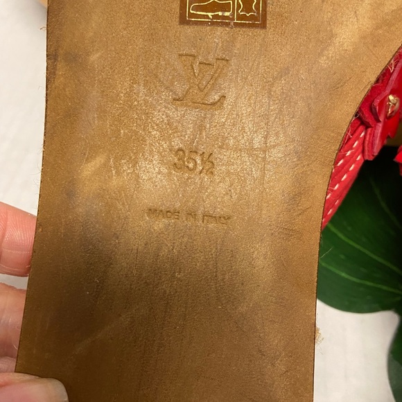 Louis Vuitton red Patent Leather Floral Stars Espadrille Thongs - Picture 6 of 8